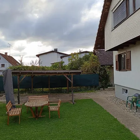 Anna Mit Ladestation Fuer E-autos Wolfurt